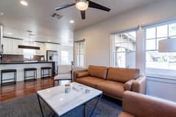 PHX Retreat · 2 Bedroom 2 Bath Home in Historic Neighborhood