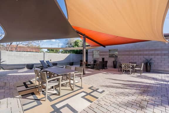 PHX Retreat · 2 Bedroom 2 Bath Home in Historic Neighborhood